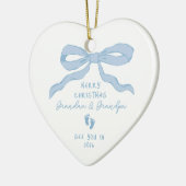Nieuwe Baby Aankondiging Kerstmis Keramisch Ornament (Links)