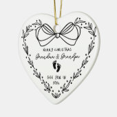 Nieuwe Baby Aankondiging Kerstmis Keramisch Ornament (Links)