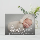 Nieuwe Baby Foto Dank u Hart Moderne Geboorte Bedankkaart (Staand voorkant)