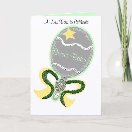 Nieuwe baby Gefeliciteerd Green Yellow Rattle Kaart (Voorkant)