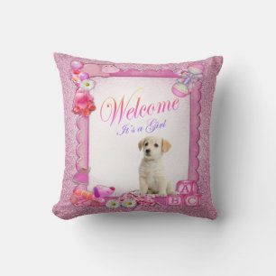 Nieuwe baby shower met cadeau voor baby's kussen