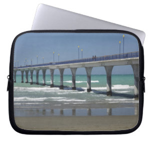 Nieuwe Brighton Pier, Christchurch Laptop Sleeve