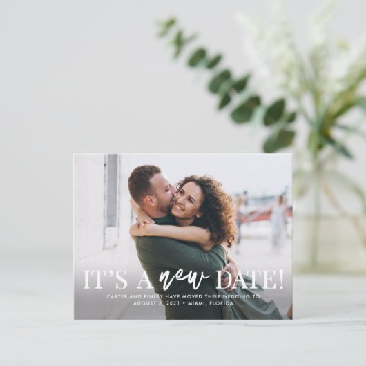 Nieuwe datum BEWERKBARE KLEUR Wijzig de datum Briefkaart (Staand voorkant)