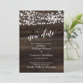 Nieuwe datum Wood & Lights uitgestelde bruiloft Ka Kaart (Staand voorkant)