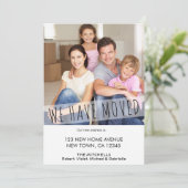 Nieuwe homefoon We hebben Skinny Font verplaatst Aankondiging (Staand voorkant)