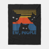 Nieuwe mensen met een kat en een  introop fleece deken (Voorkant)