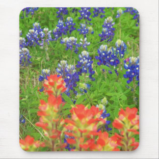 Nieuwe onduidelijke beelden en rode tinten muismat