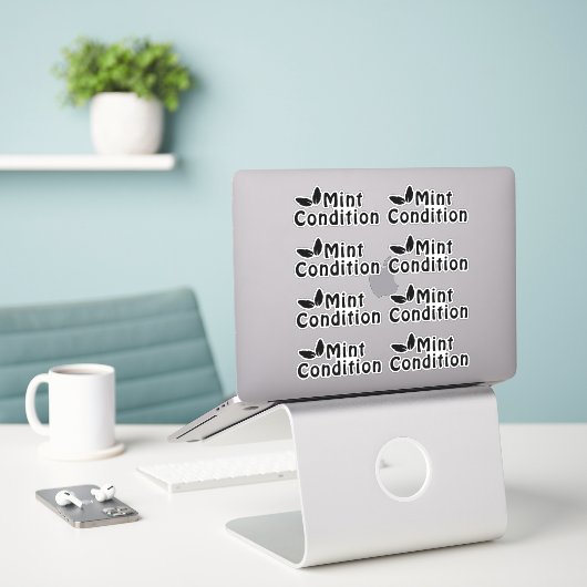 Nieuwe staat afpelbare sticker (Laptop op bureau)