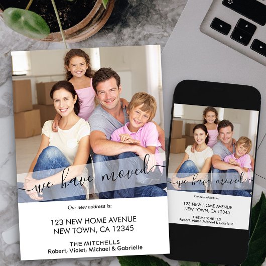 Nieuwe startfoto die we hebben verplaatst, Elegant Aankondiging