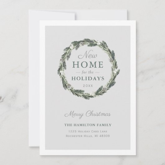 Nieuwe Thuis Elegant Neutral Grey Green Pine Wreat Feestdagenkaart (Voorkant)