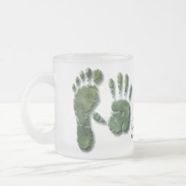 Nieuwe voetafdruk van een babyhand matglas koffiemok