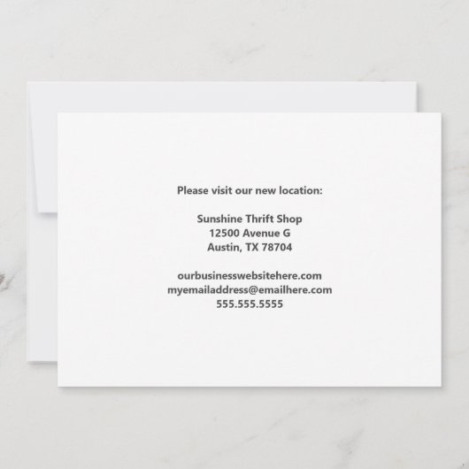 Nieuwe winkeldeur openen of winkelbeweging aankondiging (Achterkant)