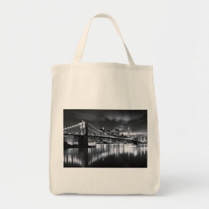 Nieuwe York Silhouet Brooklyn Bridge Monochroom Na Tote Bag