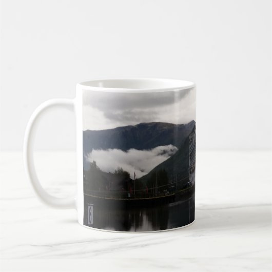 nieuwheid Noorwegen mok (Links)