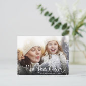 Nieuwjaar Cheer Modern Script Witte Sneeuwvlok Fot Feestdagenkaart (Staand voorkant)