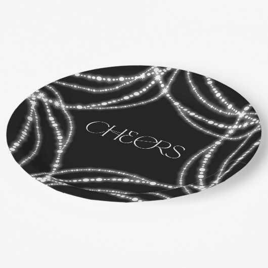 Nieuwjaarskaas met pieklampjes papieren bordje (Gekanteld)