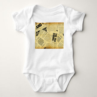 Nieuws papier met oud papier romper