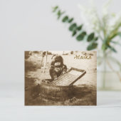 Nieuwsgierig Eskimo-kind met wasbord Briefkaart (Staand voorkant)