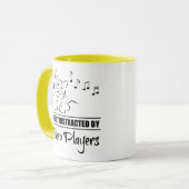 Nieuwsgierig kat gemakkelijk verstoord door Harp-s Mok (Voorkant links)