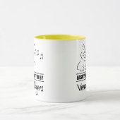 Nieuwsgierig katje dat gemakkelijk wordt verstoord mok (Midden)