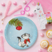 Nieuwsgierig keukenkat in een rode kerstbak papieren bordje (Feest)