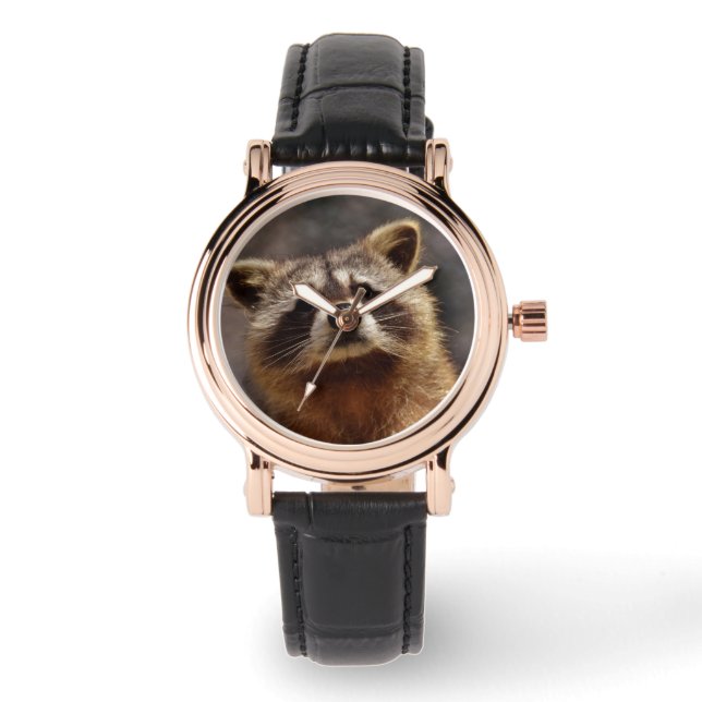 nieuwsgierig Raccoon Horloge (Voorkant)