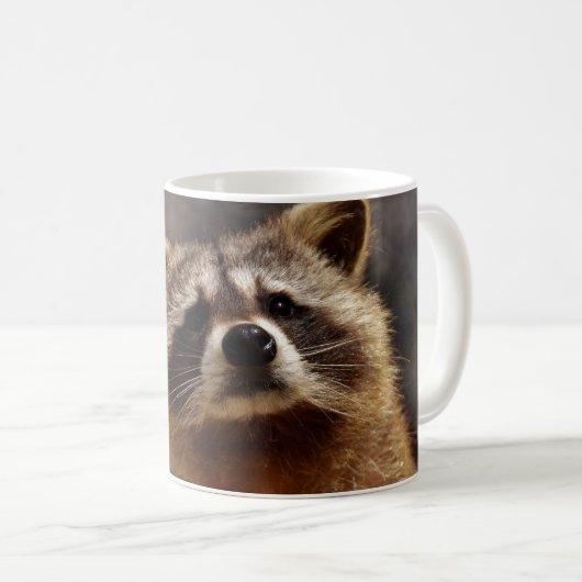 nieuwsgierig Raccoon Koffiemok (Voorkant rechts)