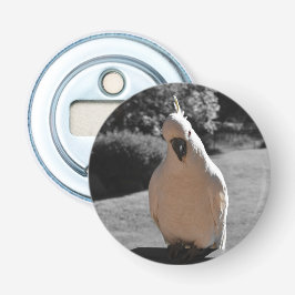 Nieuwsgierige Zwavelkuifkaketoe Button Flesopener