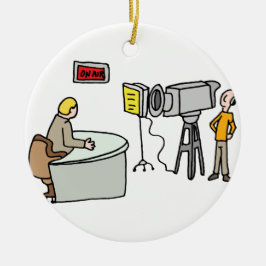 Nieuwsjournalistiek live in studio keramisch ornament