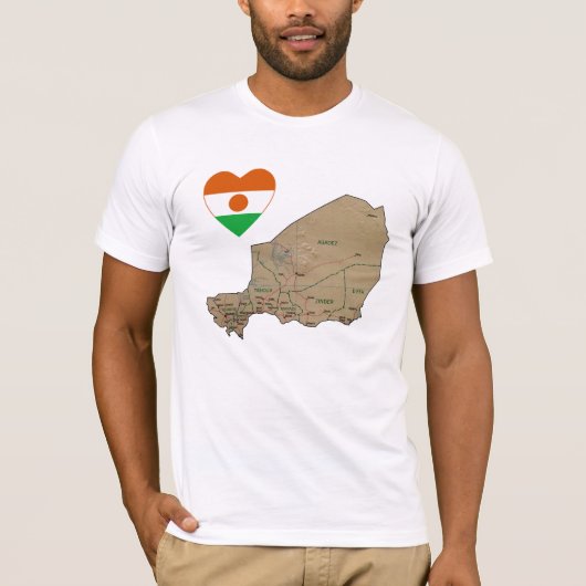 Niger Flag Heart en Map T-Shirt (Voorkant)