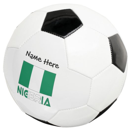 Nigeria en Nigeriaanse vlag met Jouw naam Voetbal (Drie kwart)