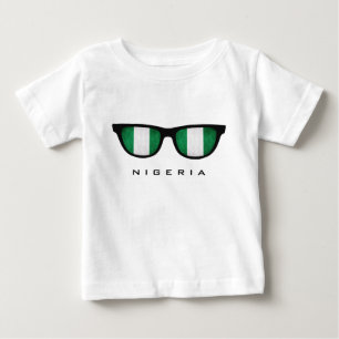 Nigeria heeft aangepaste shirten en jassen in de s