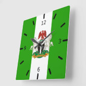 Nigeriaanse wapenschild vierkante klok (Hoek)