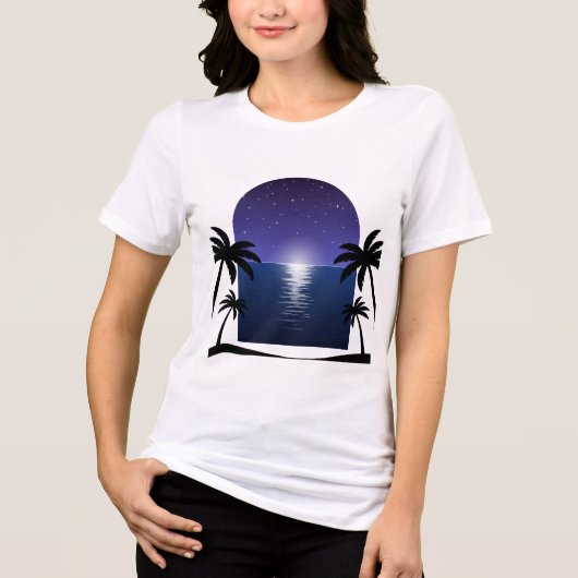 Night Beach – Moonlit Palm Reflection T-Shirt (Voorkant)