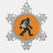 Night Forest Bigfoot Tin Sneeuwvlok Ornament (Voorkant)