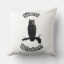  **Night Forest Owl – Realistic Nocturnal Owl Illu Kussen