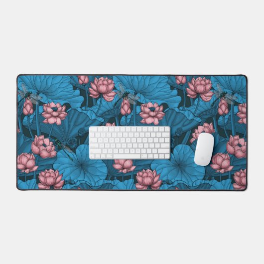 Night lotus garden bureaumat (Keyboard & Muis)