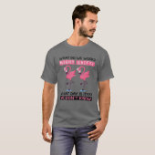 Night Shift Funny Flamingo Nurse RN LPN CNA Health T-shirt (Voorkant volledig)