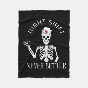 Night Shift Nurse ICU RN ER CVICU NICU ED NP Hallo Fleece Deken