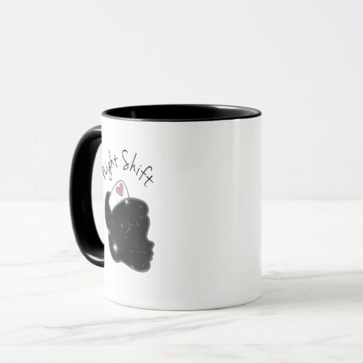 Night Shift Nurse Mok (Voorkant links)