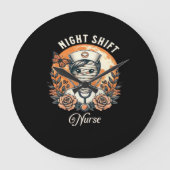 Night Shift Nurse Mummy Halloween Healthcare Flora Grote Klok (Voorkant)