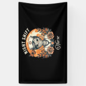 Night Shift Nurse Mummy Halloween Healthcare Flora Spandoek (Verticaal)