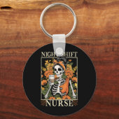 Night Shift Zurse Skeleton Halloween Rn Verpleegku Sleutelhanger (Voorkant)
