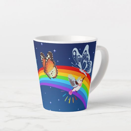 Night Sky, twee vogels, vlinders en een regenboog Latte Mok (Rechterhoek)