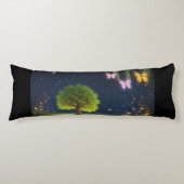 Night Willow Tree met vlinders en vuurvliegjes Lichaamskussen (Voorkant)