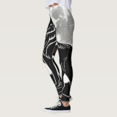 Night Wolf Silhouette Design Leggings (Links)