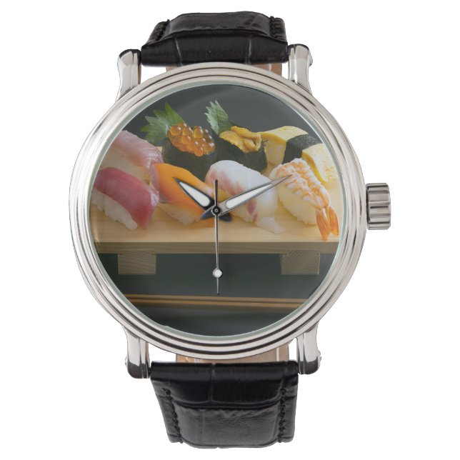 Nigiri Parade – Classic Sushi Timepiece Horloge (Voorkant)