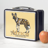 Nijlkrokodil. Afrikaanse wilde hond. Wild Africa (In situ)