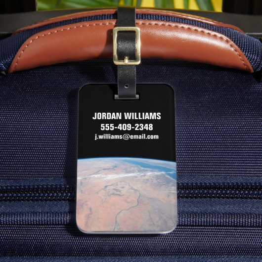 Nijlrivier die noordwaarts kronkelt naast het Rode Bagagelabel (Voorkant Insitu 2)