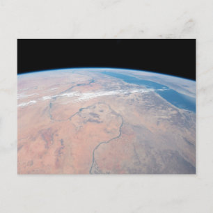 Nijlrivier die noordwaarts kronkelt naast het Rode Briefkaart